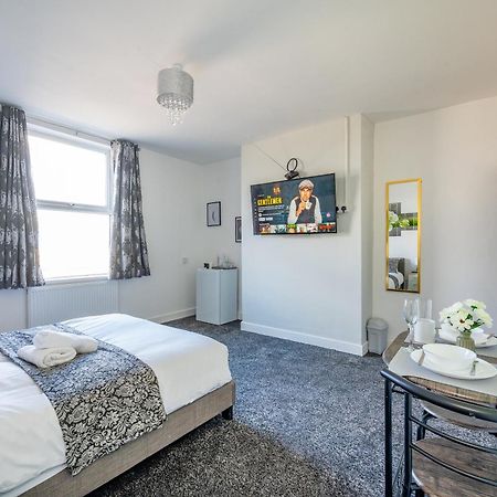 *Rc246*For Your Relaxed & Cosy Stay + Free Parking Лидс Экстерьер фото
