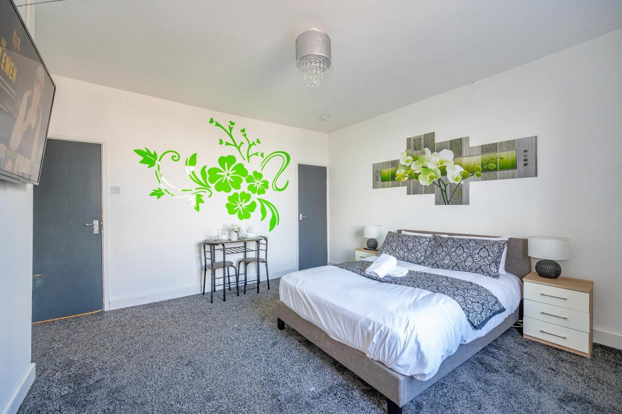 *Rc246*For Your Relaxed & Cosy Stay + Free Parking Лидс Экстерьер фото