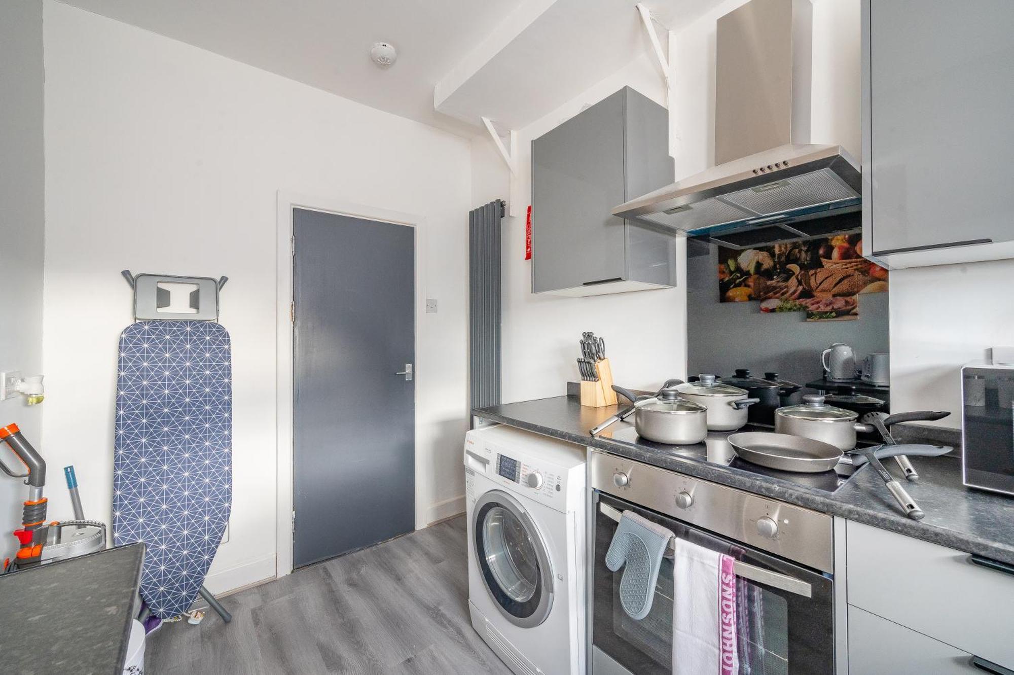 *Rc246*For Your Relaxed & Cosy Stay + Free Parking Лидс Экстерьер фото