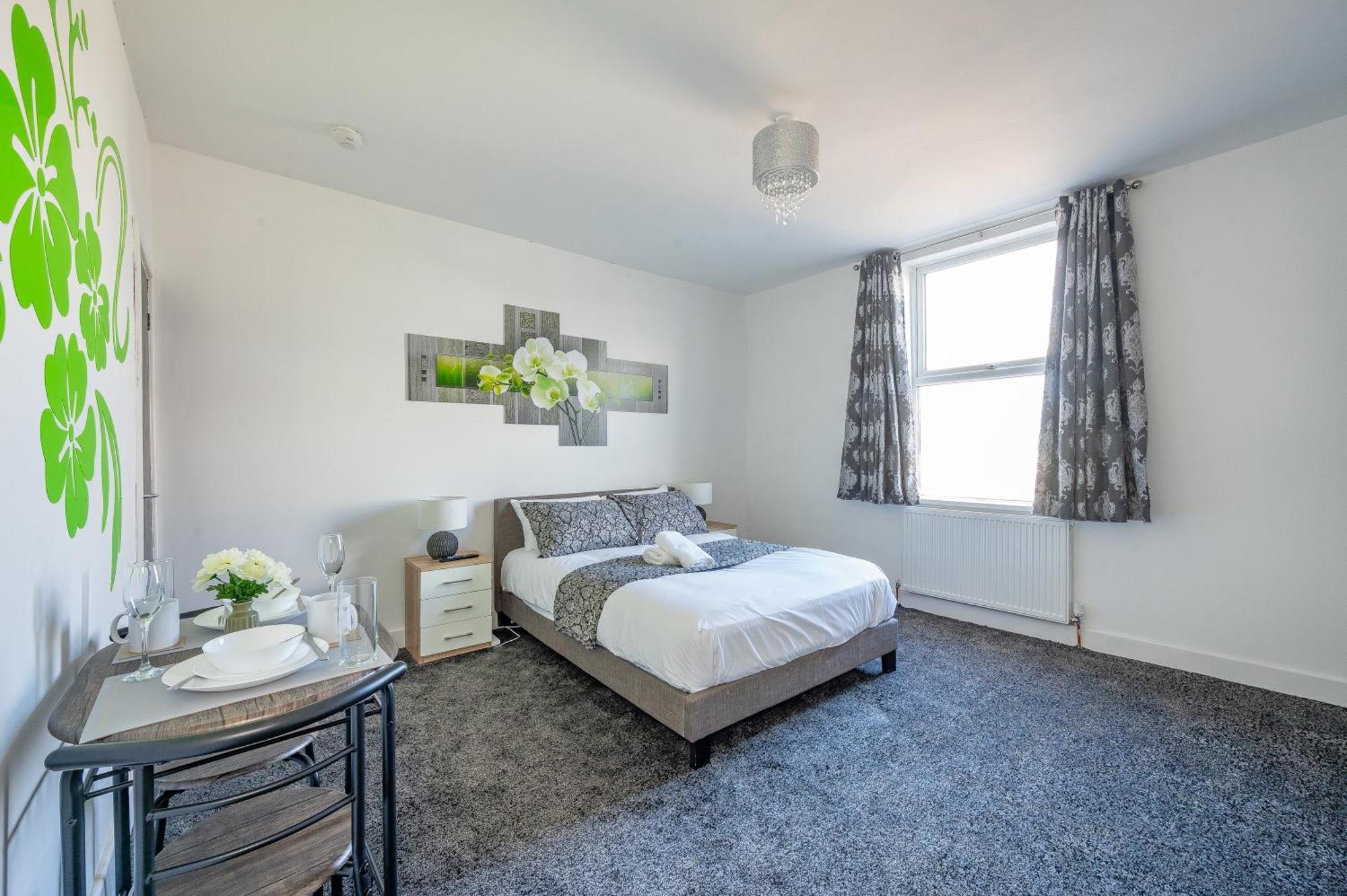 *Rc246*For Your Relaxed & Cosy Stay + Free Parking Лидс Экстерьер фото
