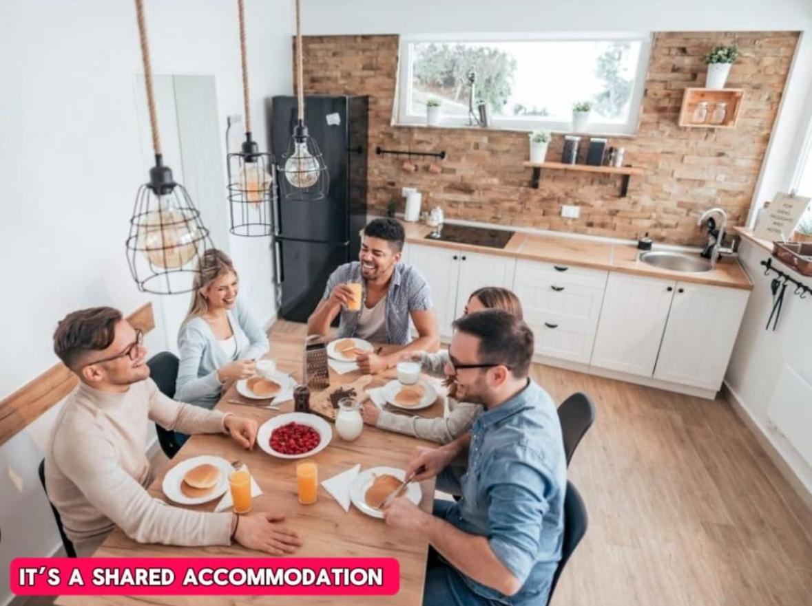 *Rc246*For Your Relaxed & Cosy Stay + Free Parking Лидс Экстерьер фото